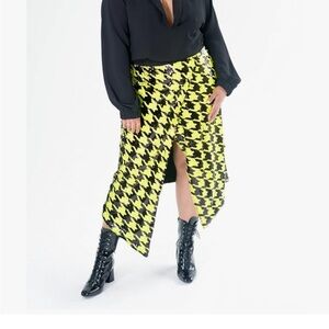 Asymmetrical Sequin Skirt - Black and Yellow